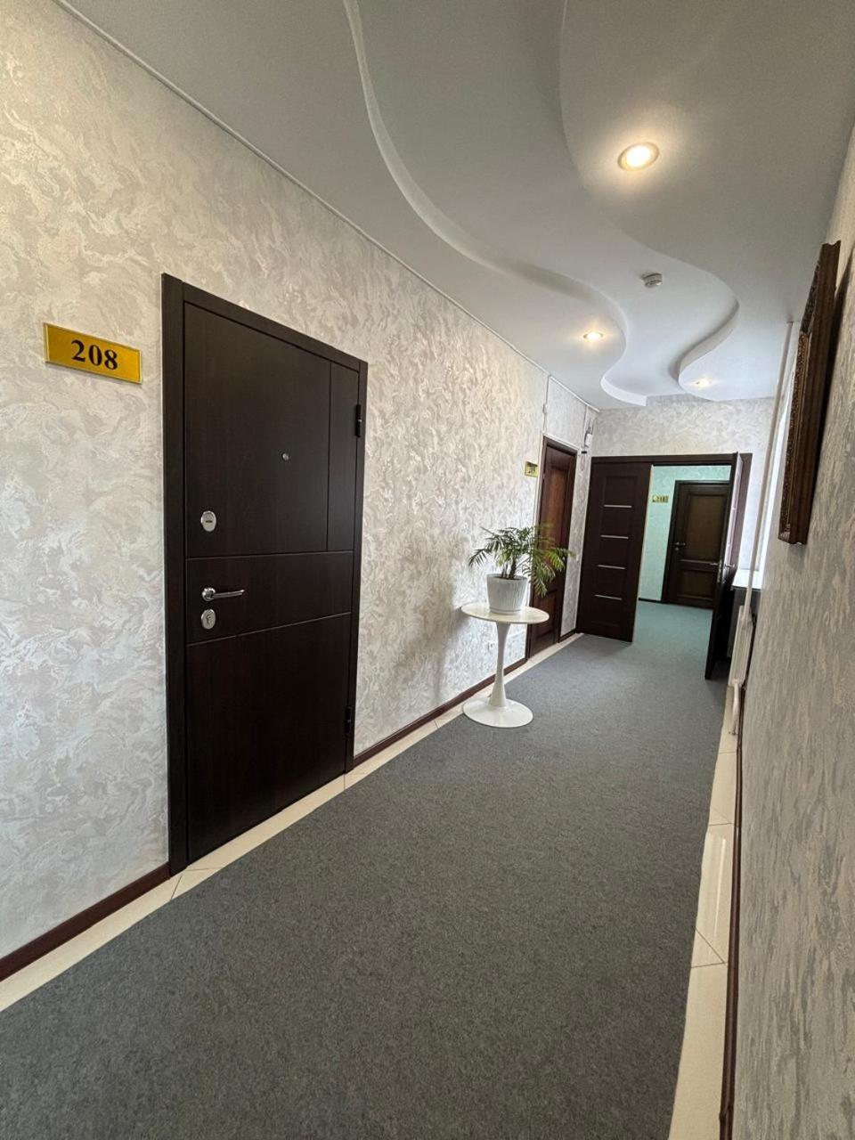 Гостиница ,,Меркурий И К,, Astana Exterior foto